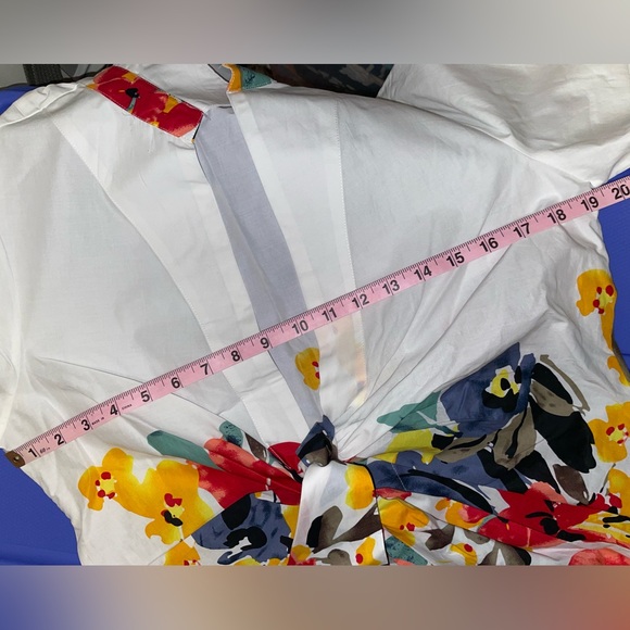 ⭐️NWT Mischa Blouse - Picture 9 of 9